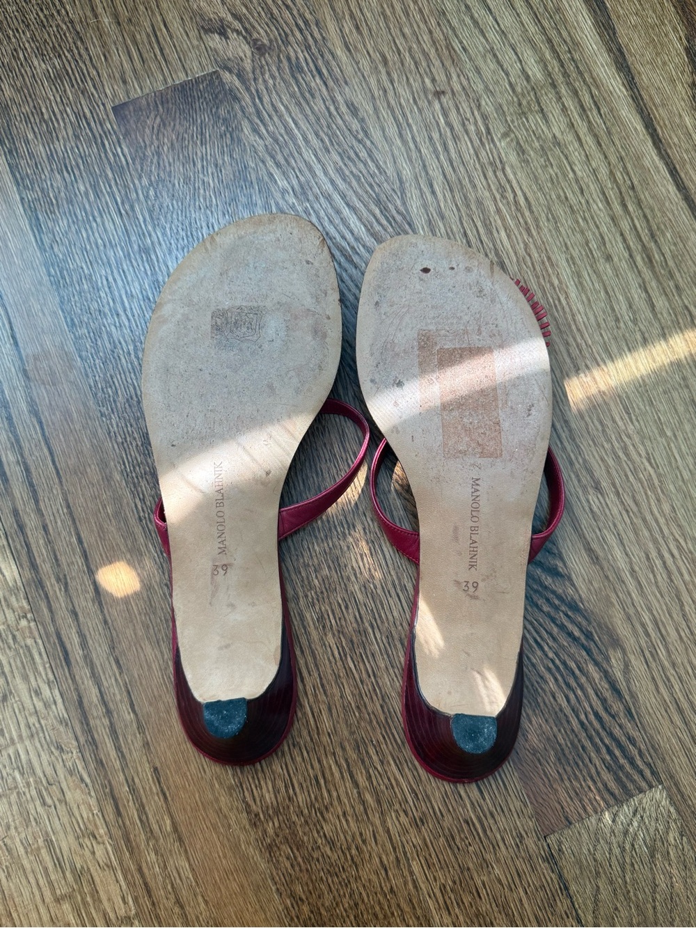 Manolo Blahnik Red Leather Fringe Slide Mules - Picture 4 of 4